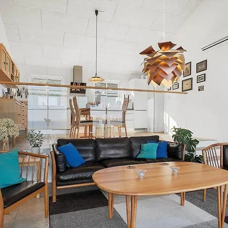 Lf15113-farso-strandvejen-12-b Farsø